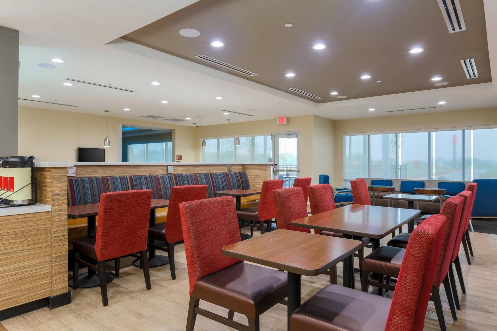 Towneplace Suites By Marriott Mcallen Единбург Екстериор снимка