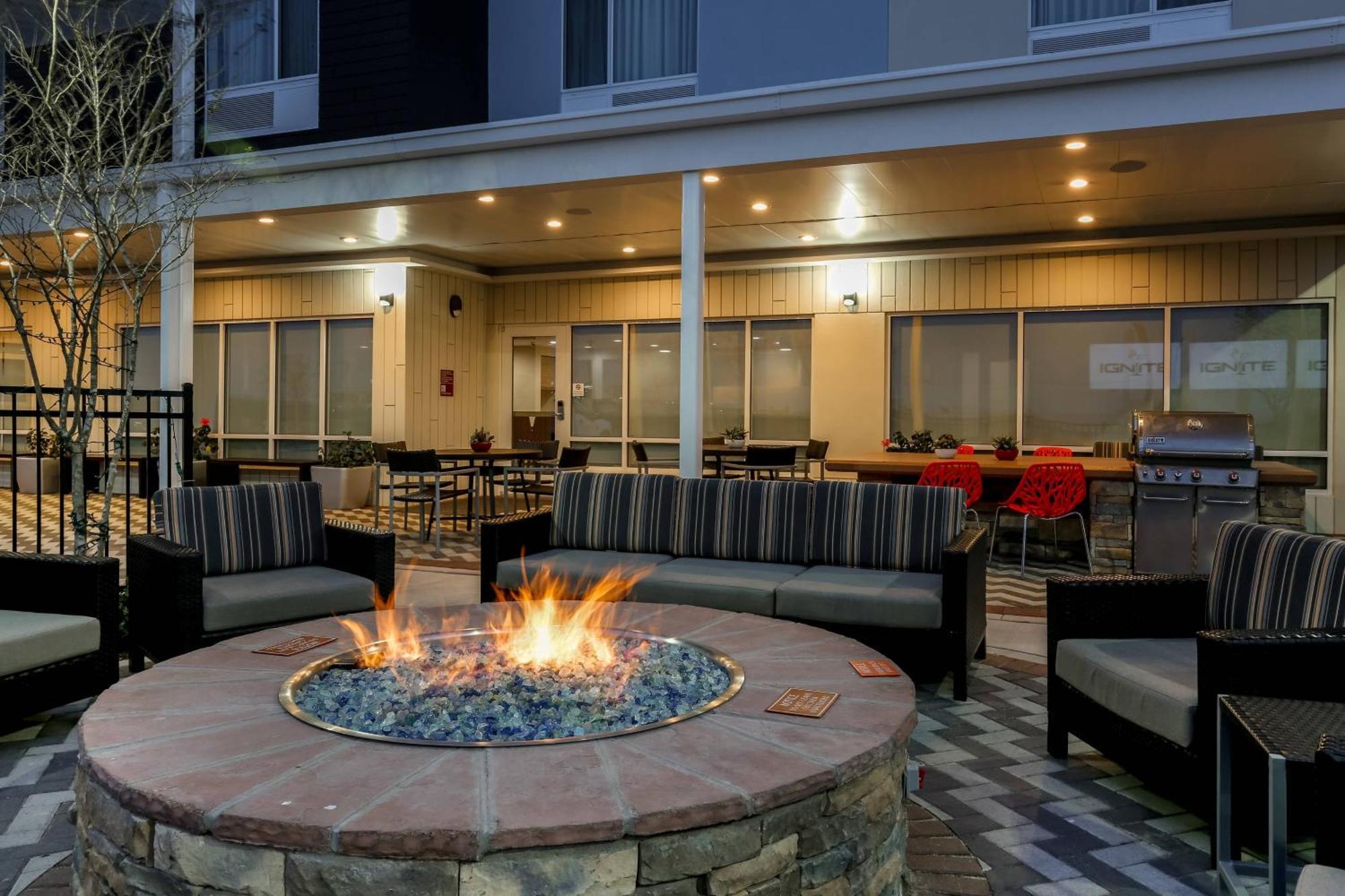 Towneplace Suites By Marriott Mcallen Единбург Екстериор снимка