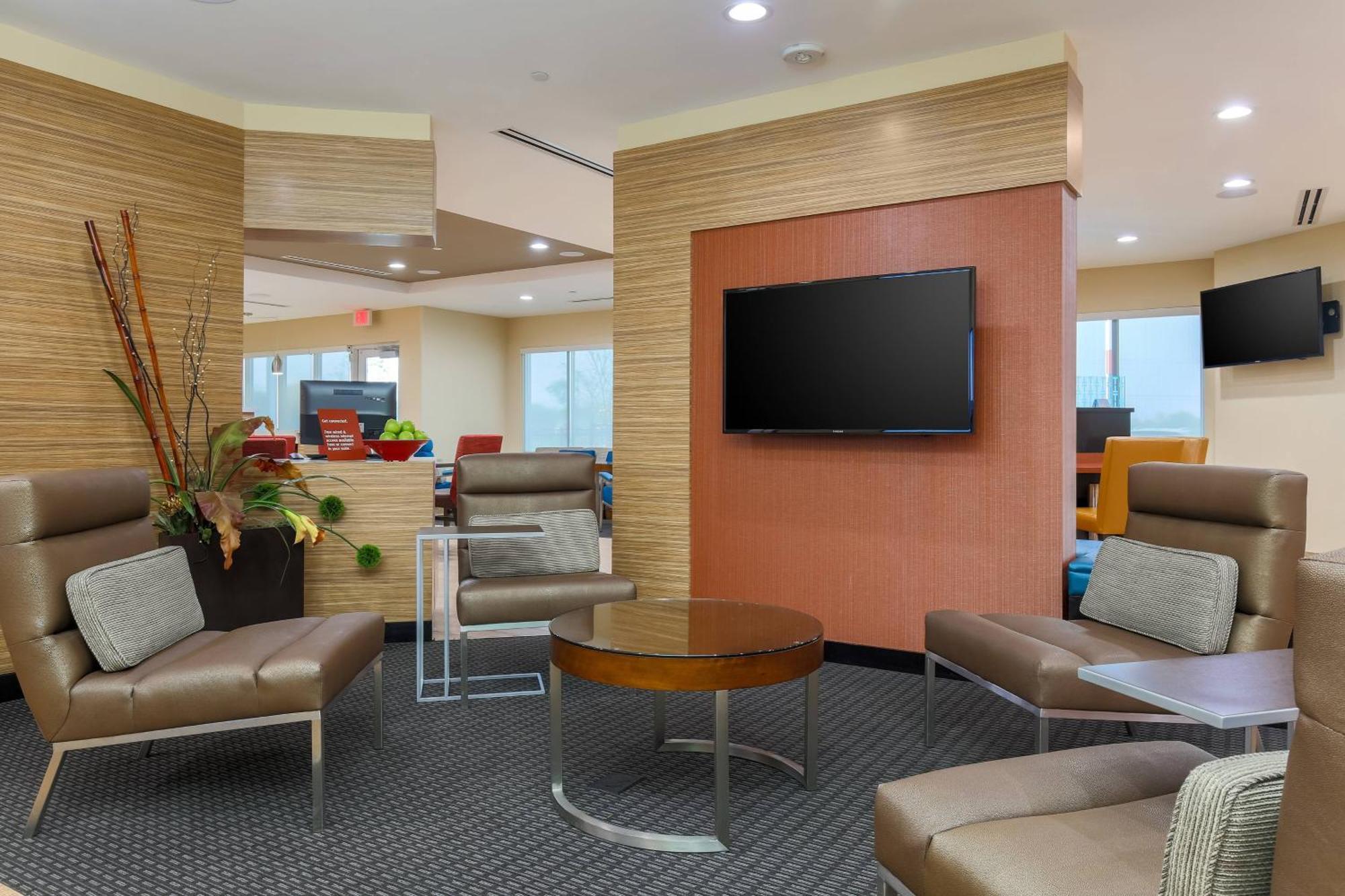 Towneplace Suites By Marriott Mcallen Единбург Екстериор снимка